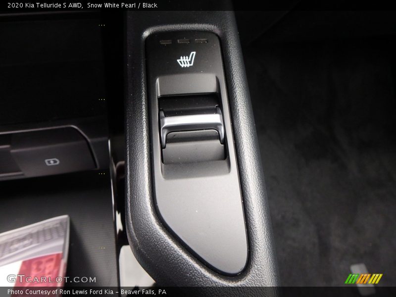 Controls of 2020 Telluride S AWD