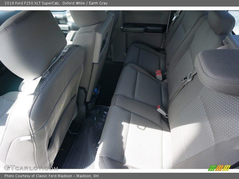 Oxford White / Earth Gray 2019 Ford F150 XLT SuperCab