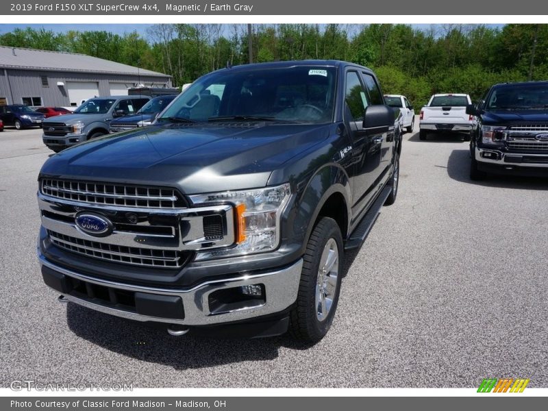 Magnetic / Earth Gray 2019 Ford F150 XLT SuperCrew 4x4