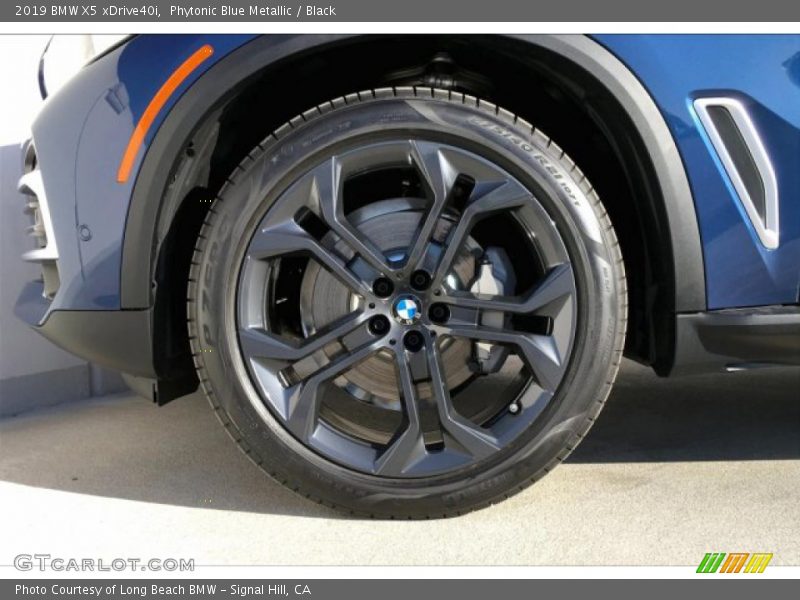 Phytonic Blue Metallic / Black 2019 BMW X5 xDrive40i