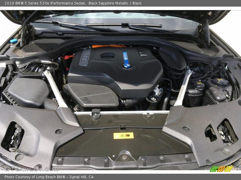 Black Sapphire Metallic / Black 2019 BMW 5 Series 530e iPerformance Sedan