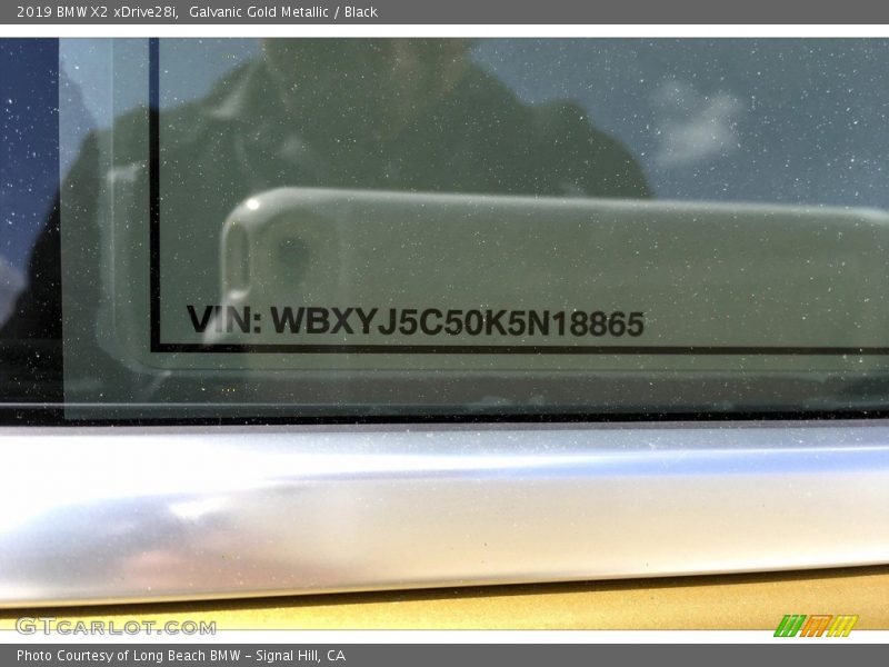 Galvanic Gold Metallic / Black 2019 BMW X2 xDrive28i