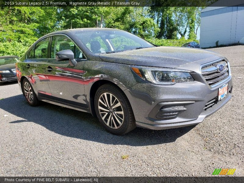 Magnetite Gray Metallic / Titanium Gray 2019 Subaru Legacy 2.5i Premium