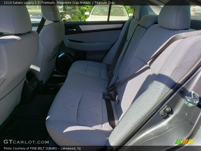 Magnetite Gray Metallic / Titanium Gray 2019 Subaru Legacy 2.5i Premium