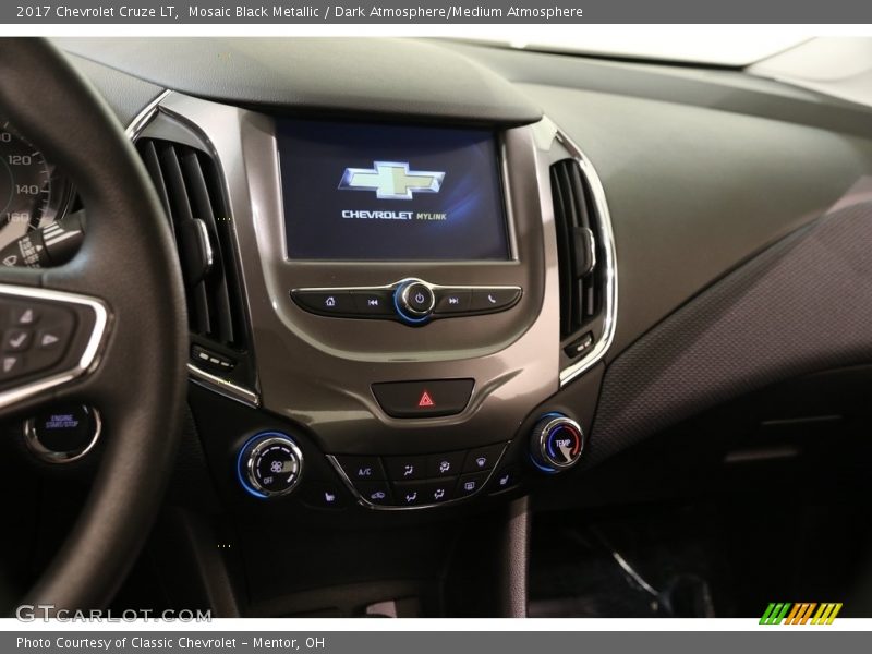 Mosaic Black Metallic / Dark Atmosphere/Medium Atmosphere 2017 Chevrolet Cruze LT