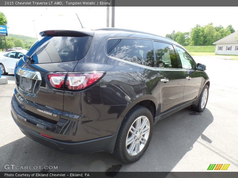 Tungsten Metallic / Ebony 2015 Chevrolet Traverse LT AWD