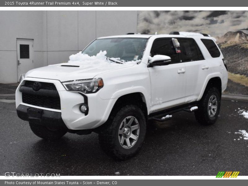 Super White / Black 2015 Toyota 4Runner Trail Premium 4x4