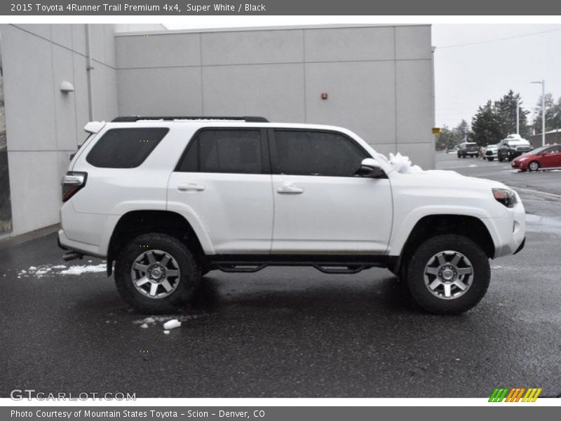 Super White / Black 2015 Toyota 4Runner Trail Premium 4x4