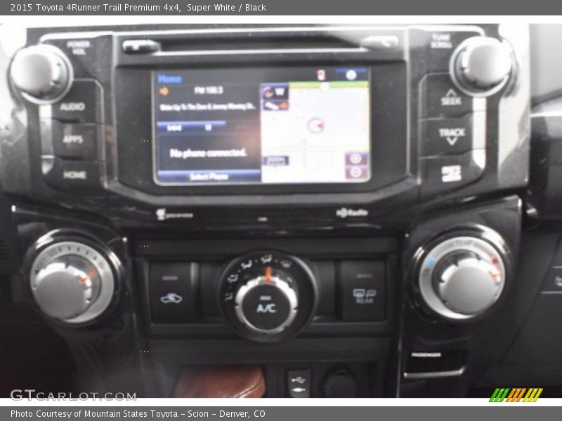 Super White / Black 2015 Toyota 4Runner Trail Premium 4x4