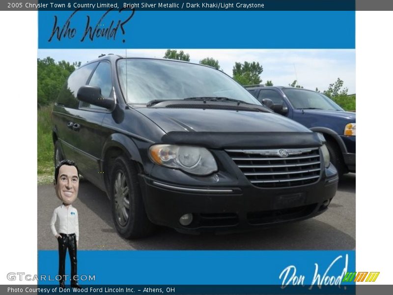 Bright Silver Metallic / Dark Khaki/Light Graystone 2005 Chrysler Town & Country Limited
