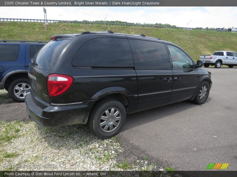 Bright Silver Metallic / Dark Khaki/Light Graystone 2005 Chrysler Town & Country Limited