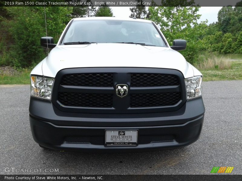 Bright White / Black/Diesel Gray 2019 Ram 1500 Classic Tradesman Regular Cab