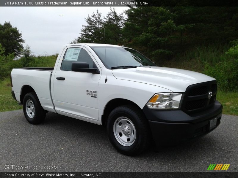 Bright White / Black/Diesel Gray 2019 Ram 1500 Classic Tradesman Regular Cab