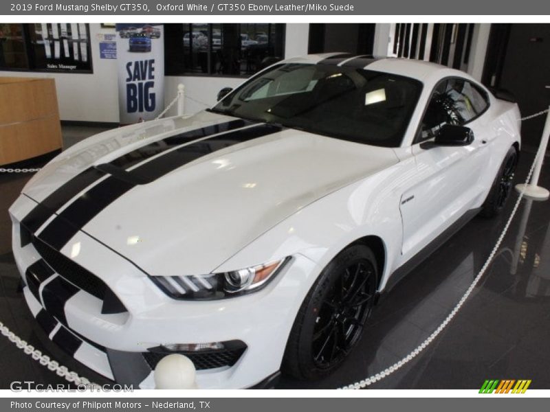Oxford White / GT350 Ebony Leather/Miko Suede 2019 Ford Mustang Shelby GT350