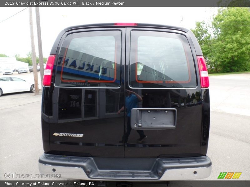 Black / Medium Pewter 2019 Chevrolet Express 3500 Cargo WT