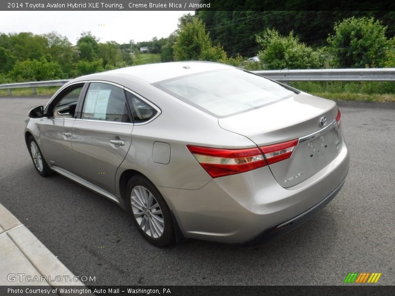 Creme Brulee Mica / Almond 2014 Toyota Avalon Hybrid XLE Touring
