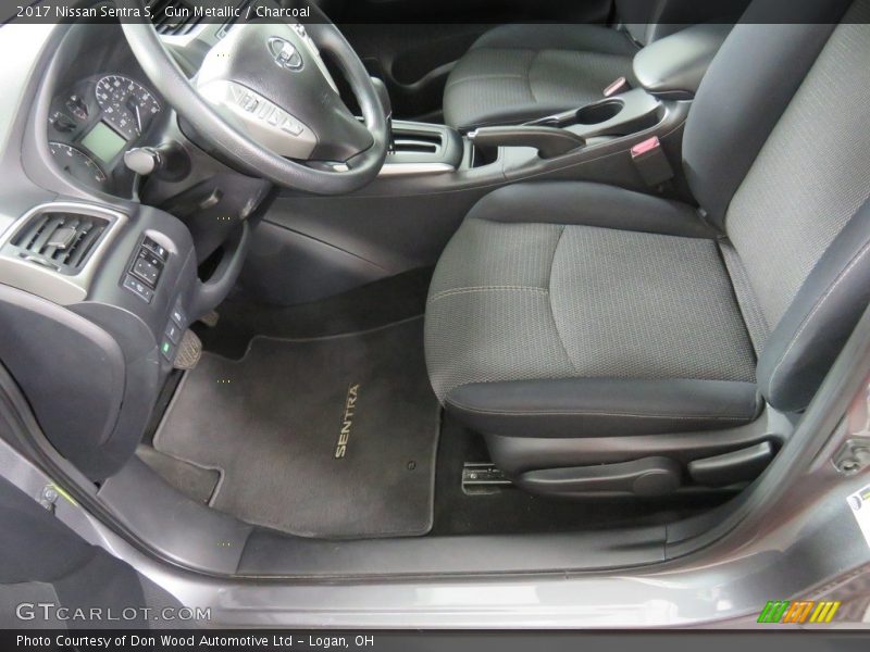Gun Metallic / Charcoal 2017 Nissan Sentra S