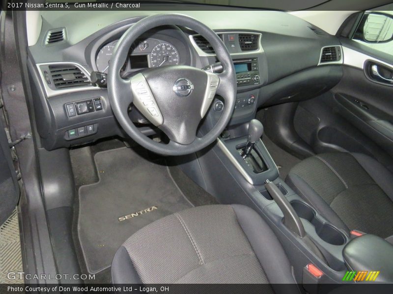 Gun Metallic / Charcoal 2017 Nissan Sentra S