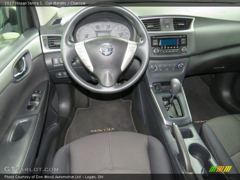 Gun Metallic / Charcoal 2017 Nissan Sentra S