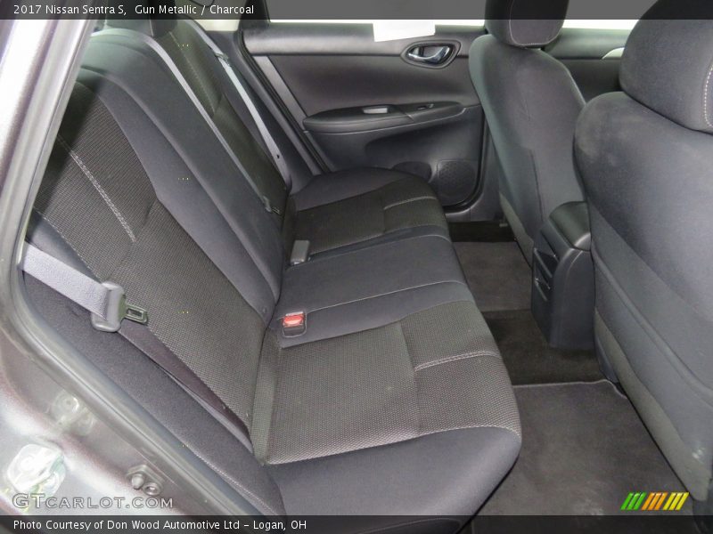 Gun Metallic / Charcoal 2017 Nissan Sentra S