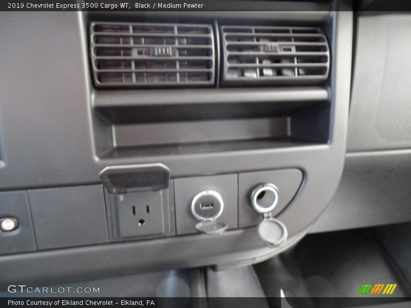 Black / Medium Pewter 2019 Chevrolet Express 3500 Cargo WT