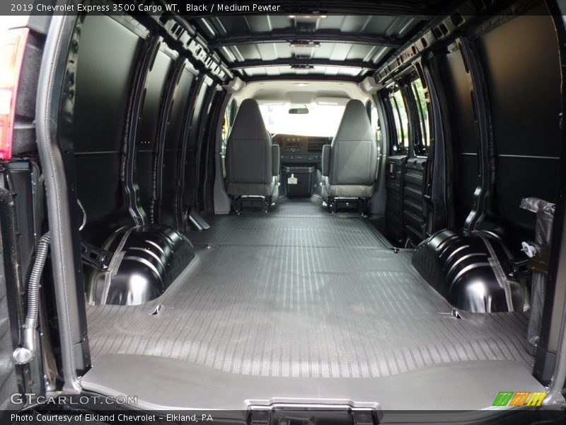  2019 Express 3500 Cargo WT Trunk