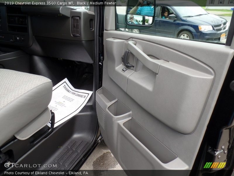 Black / Medium Pewter 2019 Chevrolet Express 3500 Cargo WT