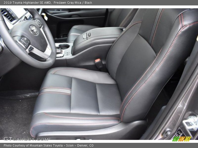 Predawn Gray Mica / Black 2019 Toyota Highlander SE AWD