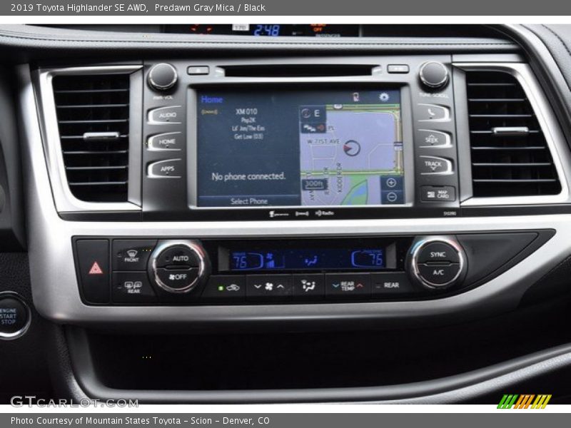 Predawn Gray Mica / Black 2019 Toyota Highlander SE AWD