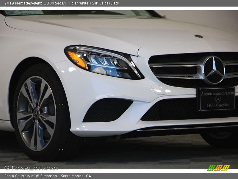 Polar White / Silk Beige/Black 2019 Mercedes-Benz C 300 Sedan