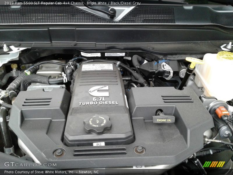 Bright White / Black/Diesel Gray 2019 Ram 5500 SLT Regular Cab 4x4 Chassis