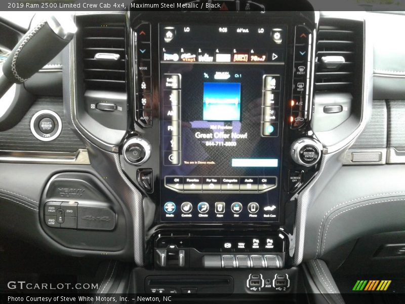 Controls of 2019 2500 Limited Crew Cab 4x4