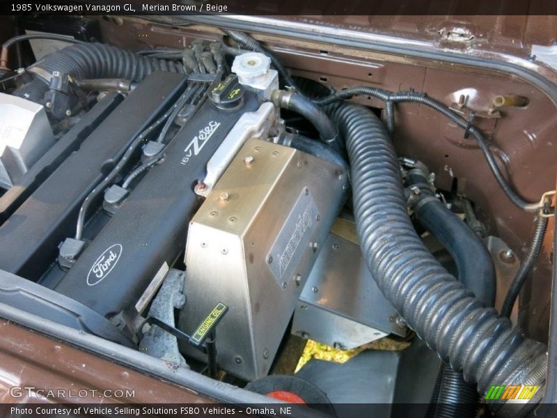 Merian Brown / Beige 1985 Volkswagen Vanagon GL