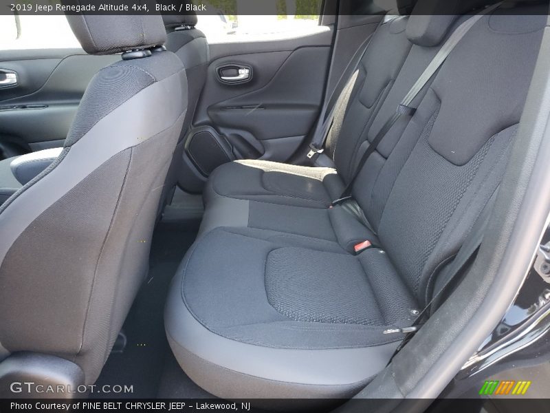 Black / Black 2019 Jeep Renegade Altitude 4x4