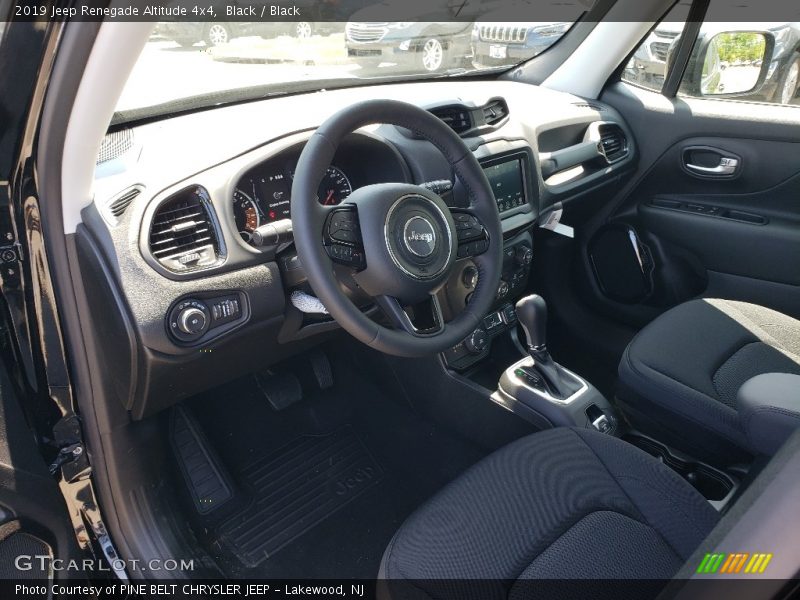 Black / Black 2019 Jeep Renegade Altitude 4x4