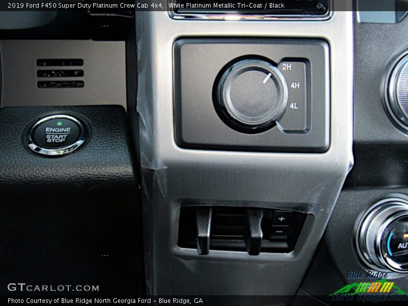White Platinum Metallic Tri-Coat / Black 2019 Ford F450 Super Duty Platinum Crew Cab 4x4