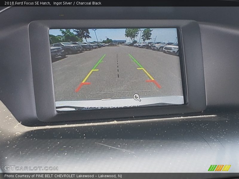 Ingot Silver / Charcoal Black 2018 Ford Focus SE Hatch