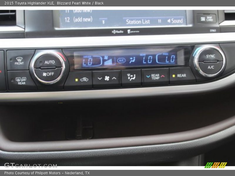 Blizzard Pearl White / Black 2015 Toyota Highlander XLE