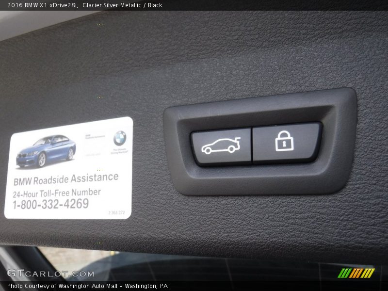 Glacier Silver Metallic / Black 2016 BMW X1 xDrive28i