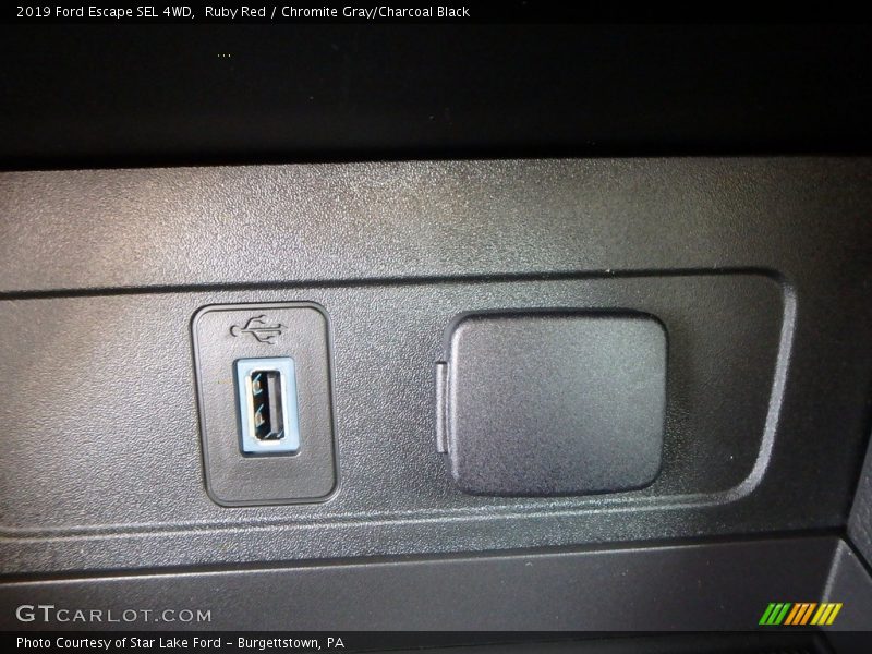 Ruby Red / Chromite Gray/Charcoal Black 2019 Ford Escape SEL 4WD