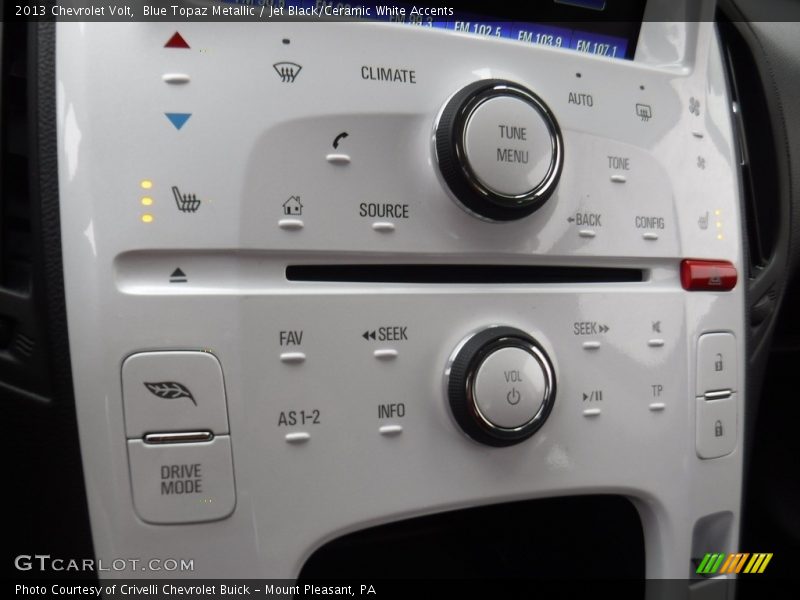 Blue Topaz Metallic / Jet Black/Ceramic White Accents 2013 Chevrolet Volt