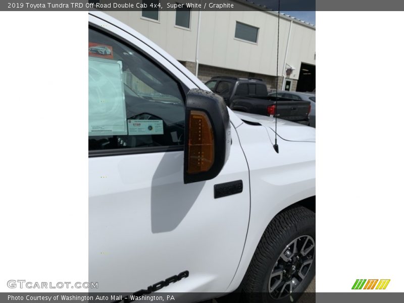 Super White / Graphite 2019 Toyota Tundra TRD Off Road Double Cab 4x4
