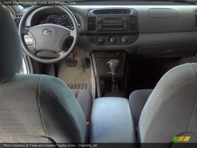 Lunar Mist Metallic / Gray 2005 Toyota Camry LE