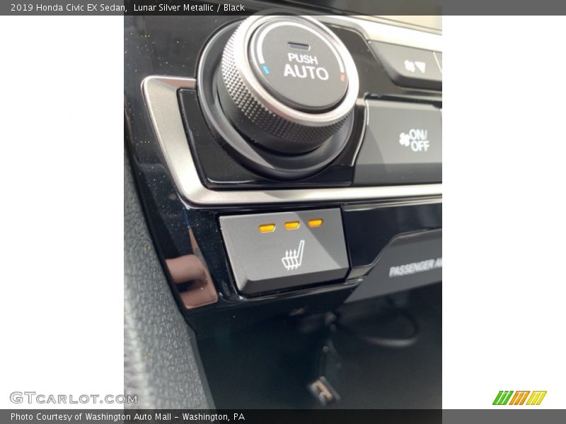 Lunar Silver Metallic / Black 2019 Honda Civic EX Sedan