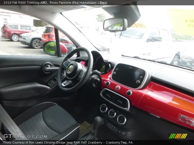 Front Seat of 2019 500X Trekking AWD