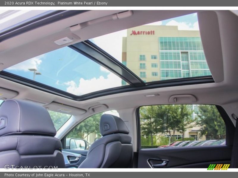 Sunroof of 2020 RDX Technology