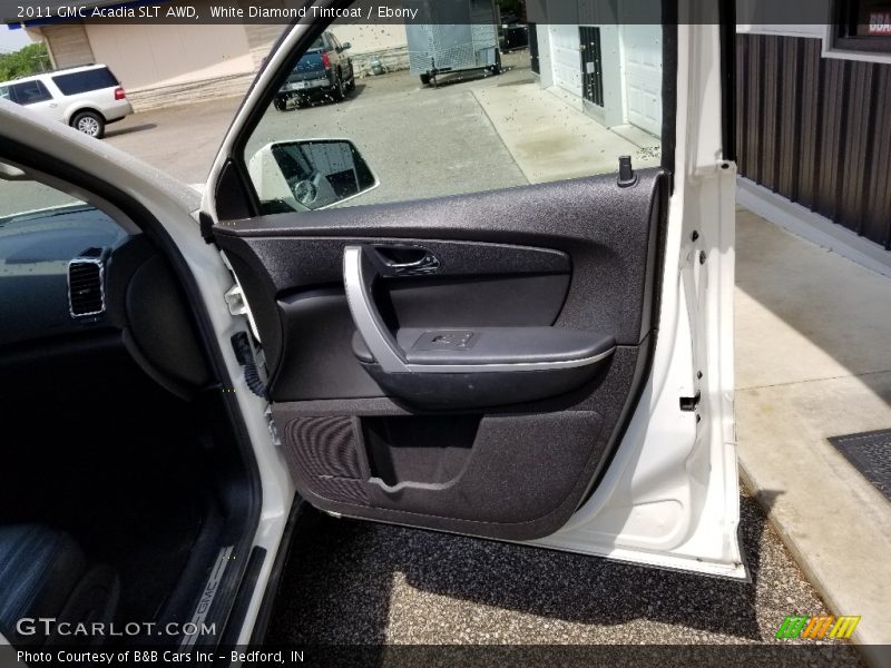 White Diamond Tintcoat / Ebony 2011 GMC Acadia SLT AWD