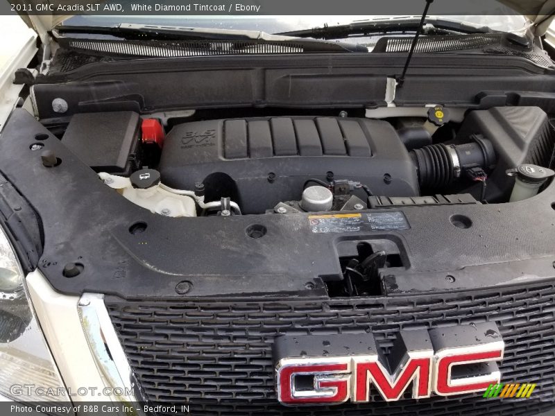 White Diamond Tintcoat / Ebony 2011 GMC Acadia SLT AWD