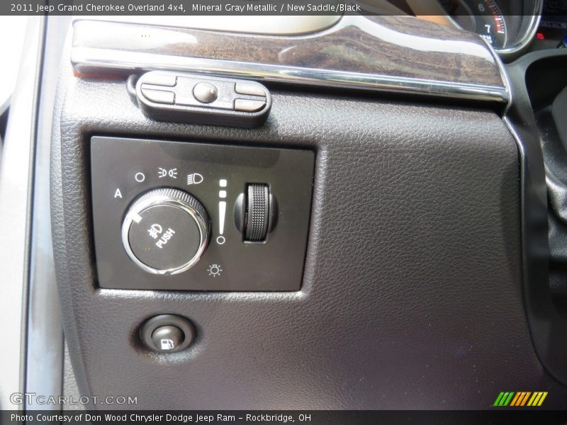 Mineral Gray Metallic / New Saddle/Black 2011 Jeep Grand Cherokee Overland 4x4
