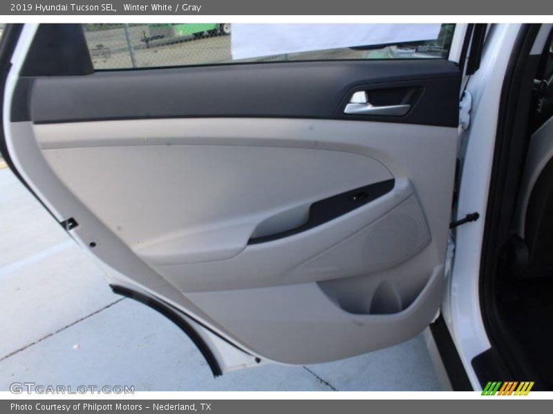 Winter White / Gray 2019 Hyundai Tucson SEL